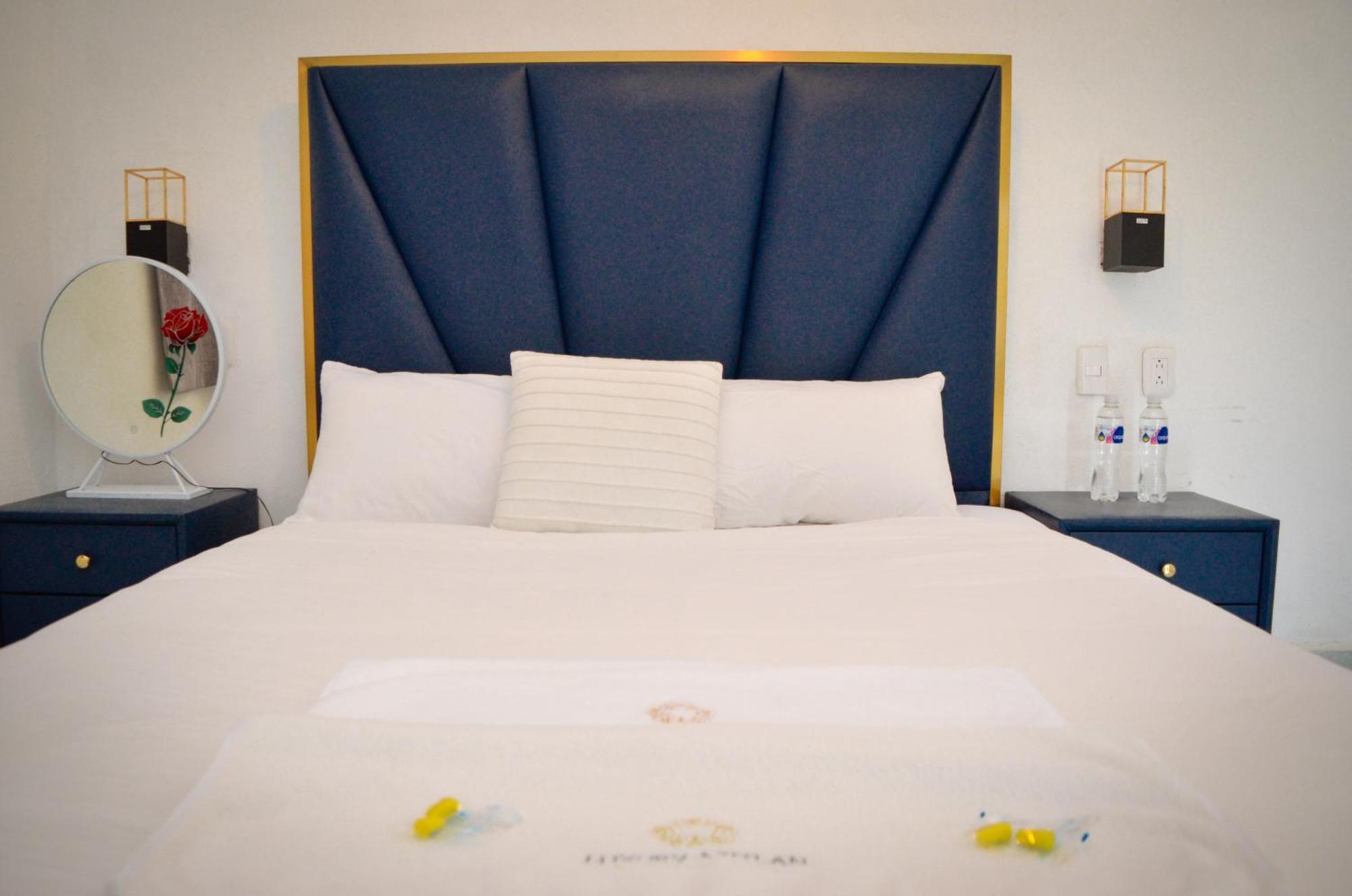 Luxury Atitlan Suites San Pedro La Laguna Exterior foto